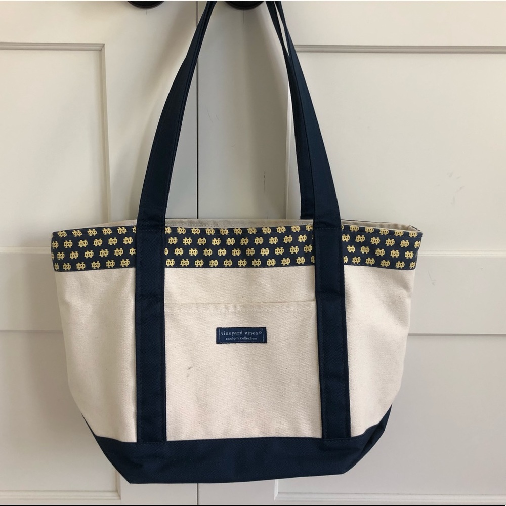 Notre Dame Vineyard Vines Tote Bag